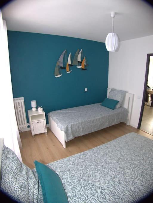Appartement Terre Et Mer Hyeres Exterior photo